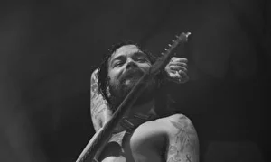 Biffy Clyro: Без спецэффектов, но с инструментами