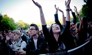 Фестиваль Zavtra: От поп-музыки до фолка за один день