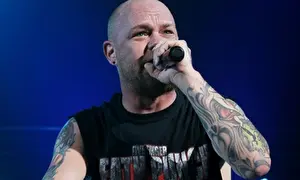 Опять 5 Finger Death Punch — это уже 10 Finger Death Punch
