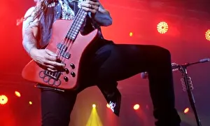Опять 5 Finger Death Punch — это уже 10 Finger Death Punch