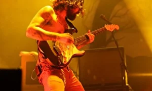 Biffy Clyro: Без спецэффектов, но с инструментами