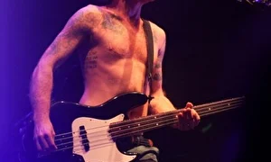 Biffy Clyro: Без спецэффектов, но с инструментами