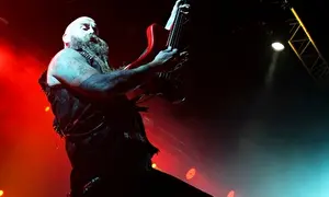 Опять 5 Finger Death Punch — это уже 10 Finger Death Punch
