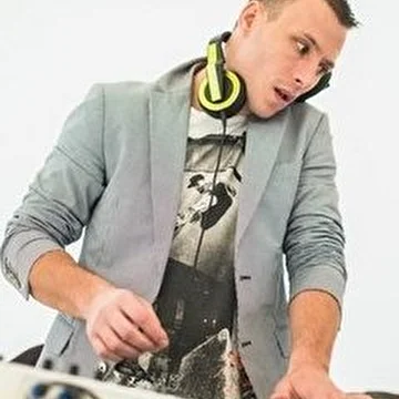 DJ Bankov