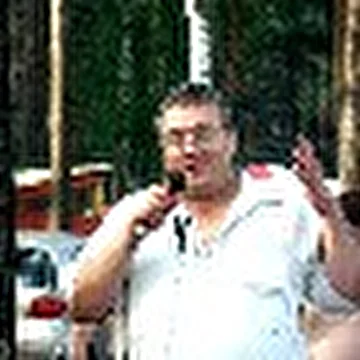 Анатолий Олейников