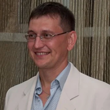 Андрей Зубалиев