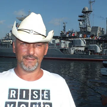 Павел Росс