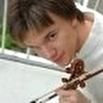 Скрипач Юрий Ревич