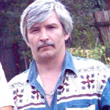 Константин Новиков
