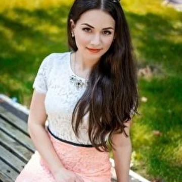 Елена Ставничая