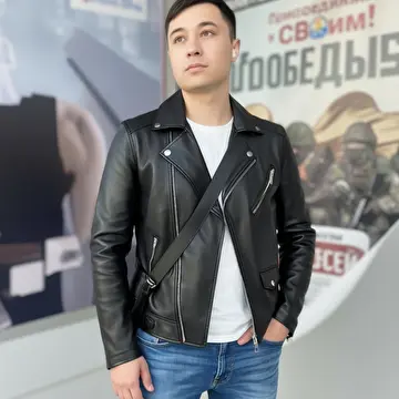 Артём Бурлаков 