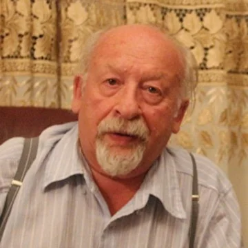 Владимир Жаринов