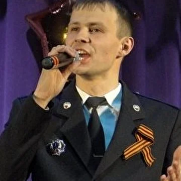 Виктор Белотелов
