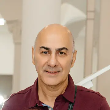 Юрий Арутюнов
