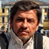 Автор стихов Александр Асмолов