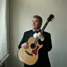 Александр Панюков . Вокал, гитара.