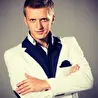 Антон Иванцов - российский певец, автор-исполнитель.