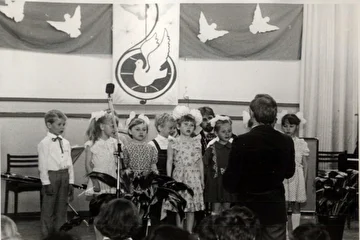 Первые ученики подготовительного класса.1985 г
