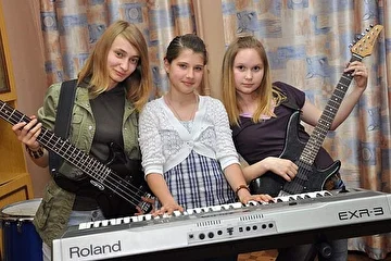 группа*ТОЧКА-RU*
