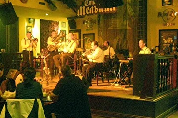 City Jazz Band
"When You're Smiling"