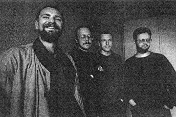 Андрей Иванов - гитара
Валерий Башков - бас
Александр Ляшкевич - звукорежиссер
Алексей Зайцев - ударные, звукорежиссер