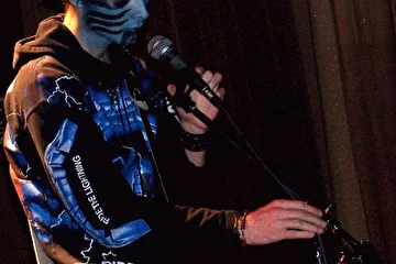 05.12.04 - клуб "Эстакада" - на презентации альбома группы STIGMATA "Конвейер снов".