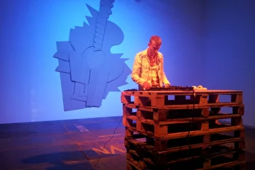 Dj Alex lume