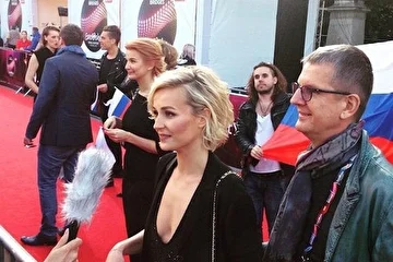 Полина Гагарина - Юрий Аксюта - Красная дорожка - Евровидение 2015 - Вена.