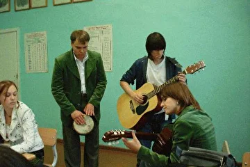 Песня "День как месяц" в акустике.