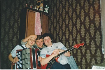 Состав 1999-го года: Макс Войнов, Олег Автономов, Сергей Таратайко.