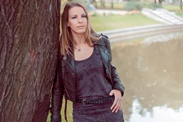 Наталья Львова - вокал, клавиши.