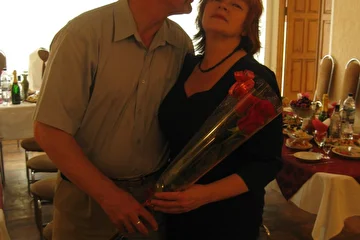 С супругой Мариной в день её рождения.
Июнь, 2012 г.