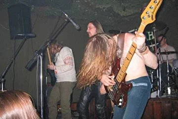 Концерт в клубе "Партизан", Ярославль, 16 марта 2004г.