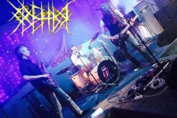 Звенья
https://vk.com/rock_band_zvenya
