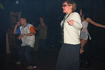 Выступление в везелице. февраль 2004.