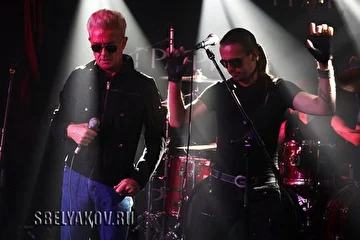 Грэм Боннет (Rainbow, Alcatrazz) - Никита Поздняков (Green Town) - 2008 год. Фото - Сергей Беляков.