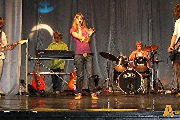 Концерт в "Наш Мир"(Северск) 03.05.2009