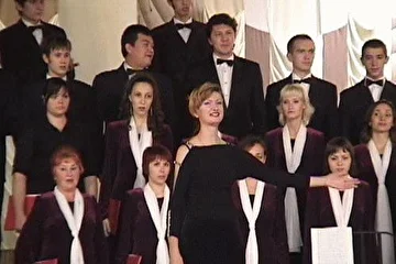 Муниципальный камерный хор под руководством Надежды Поспеловой в юбилейном авторском концерте Владимира Сидорова.