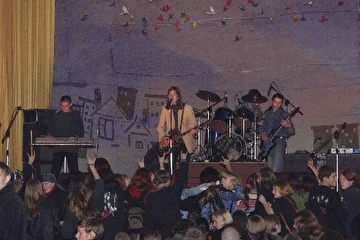 Группа АРГЕНТУМ на рок-фестивале "ПРОРЫВ", г. Кострома 2002 год.