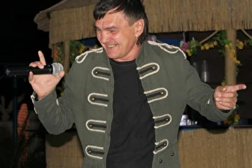 Слава Прибрежный