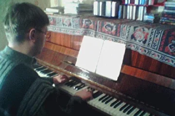 новая подборка мелодии (Zloy)
осень 2005