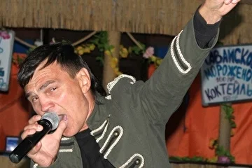 Слава Прибрежный