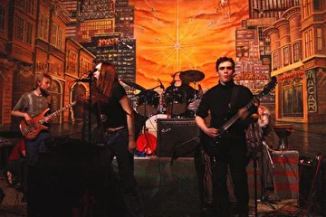 Фест «Rock Revolution» - 2005, 22-23 апреля в клубе «Центр» (г.Кривой Рог)