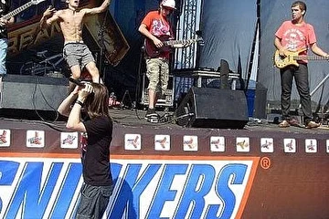 SNIKERS URBANIA 2010