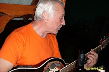 Борис Лихачев