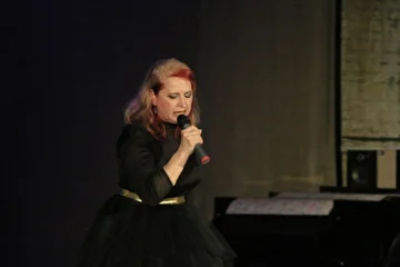 Выступление с песней "Я падаю в небо!" на V Международном фестивале ВКМ - г.Серпухов - 2016 год