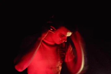 Малодой! Немного неопытный DJ но подающий хорошие надежды! Играет Break Bit и это ему нравится! Играет на днюхе "Сцены"!