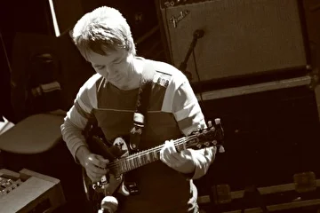 Anatoliy Buylenkov - Guitar