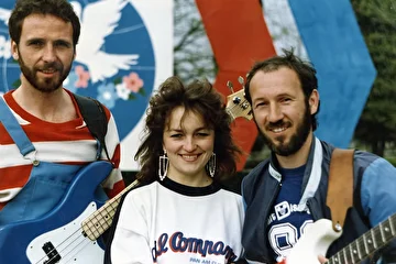 Сочи, май 1987 года. Слева направо: Михаил Качанов, Наталья Жуковская, Геннадий Пешков.
