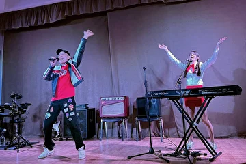 Слава Прибрежный, экс-гр. "Левостороннее Движение"